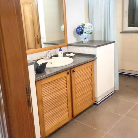 Casa vacanze Spacious House With Sea View In *