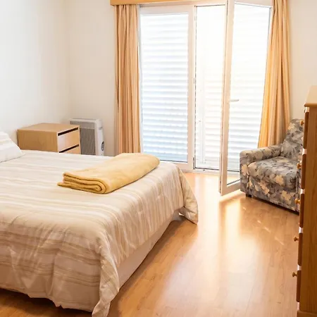 Spacious House With Sea View In * Angra do Heroismo